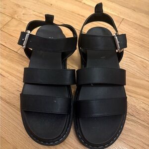 wild fable Black Triple-Strap Platform Sandals
